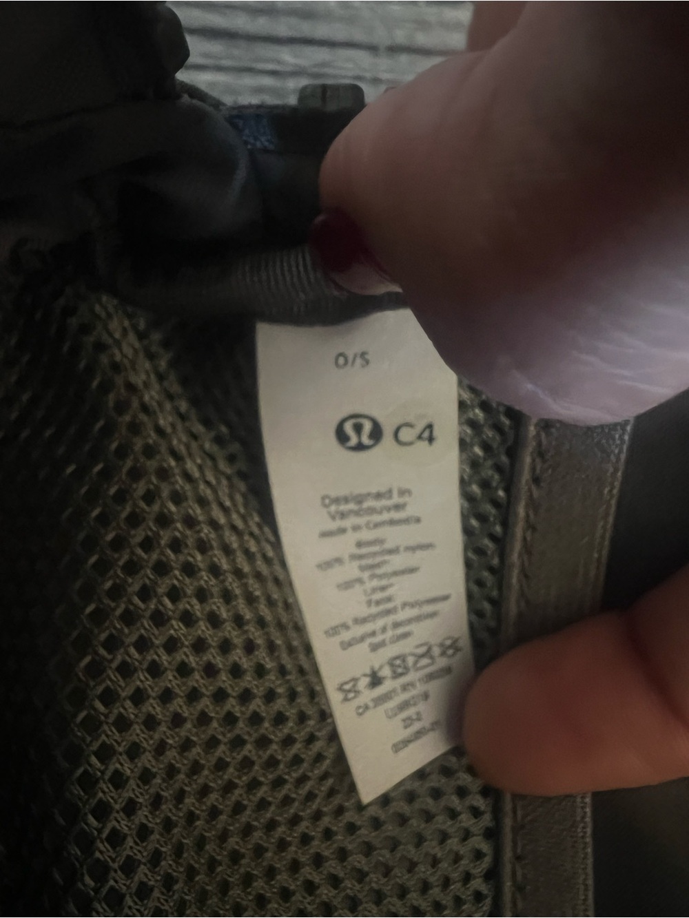 lululemon athletica Everywhere Belt Bag 1L - Picture 7 of 8
